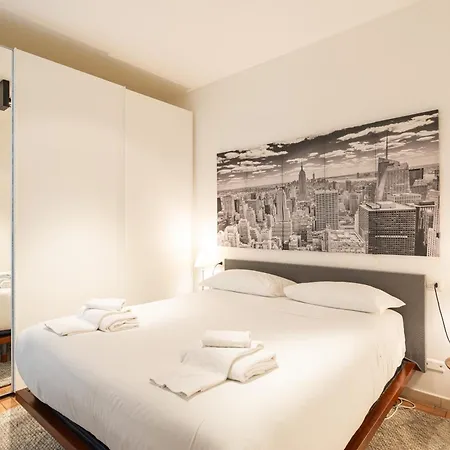 Apartman Spacious One Bedroom Moscova - Mirable Pm *