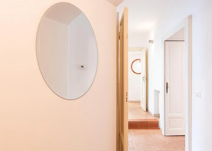 Daire Spacious One Bedroom Moscova - Mirable Pm